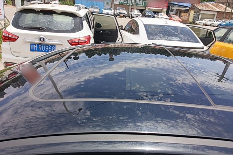 Used Hongqi H5 2022 Classic Model Facelift 1.8T Automatic Smart Connect Flagship Edition Roof