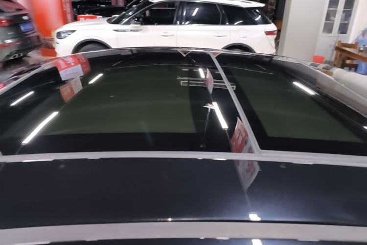 Used Hongqi H5 2022 Classic Model Facelift 1.8T Automatic Smart Connect Flagship Edition Roof