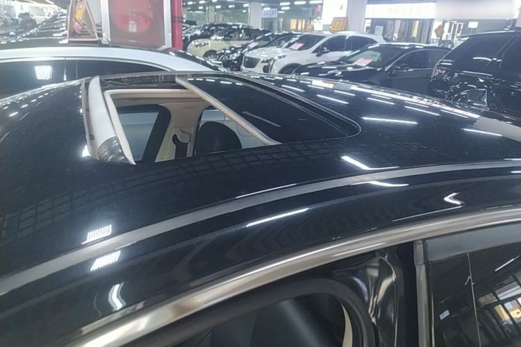 Used Hongqi H5 2022 Classic Model Facelift 1.5T DCT Qiyun Edition Roof