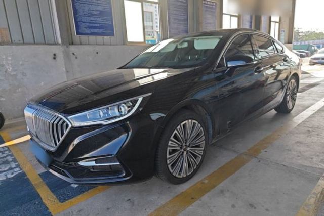 Używany Hongqi H5 2022 Classic Model Facelift 1.5T DCT Qiyun Edition