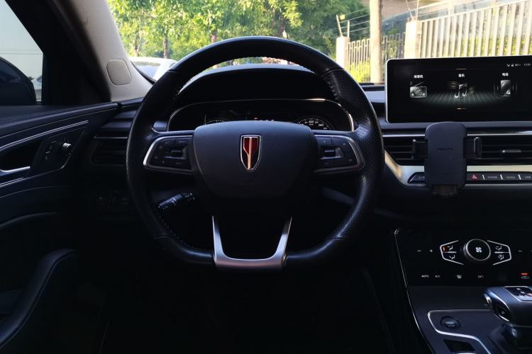 Used Hongqi H5 2022 Classic Model 1.5T DCT Flagship Edition Steering Wheel