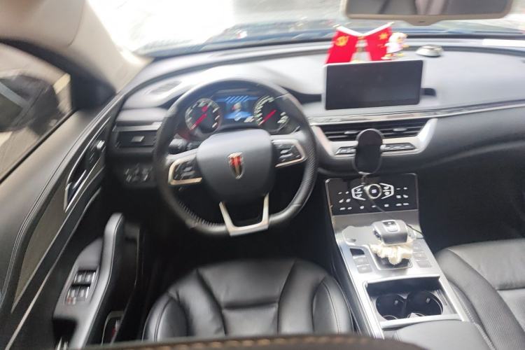 Used Hongqi H5 2022 Classic Model 1.8T Automatic Smart Connect Flagship Edition Steering Wheel