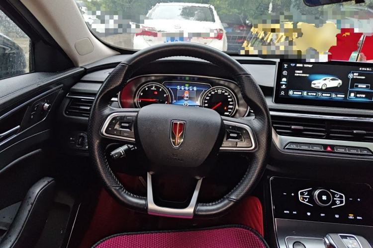 Used Hongqi H5 2022 Classic Model Facelift 1.8T Automatic Smart Connect Flagship Edition Steering Wheel