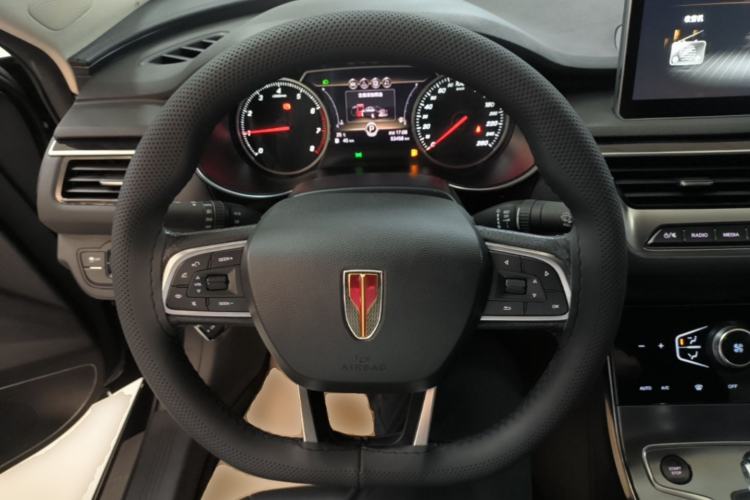 Used Hongqi H5 2022 Classic Model Facelift 1.5T DCT Qiyun Edition Steering Wheel