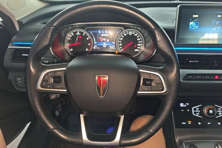 Used Hongqi H5 2022 Classic Model Facelift 1.5T DCT Qiyun Edition Steering Wheel