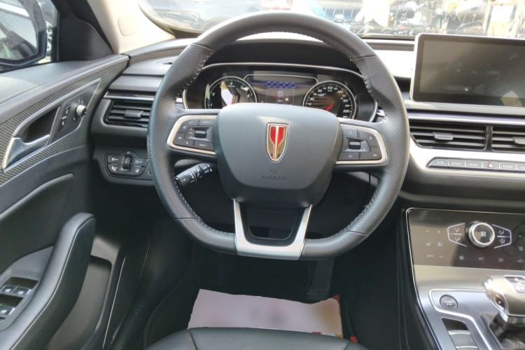 Used Hongqi H5 2022 Classic Model 1.8T Automatic Smart Connect Flagship Edition Steering Wheel