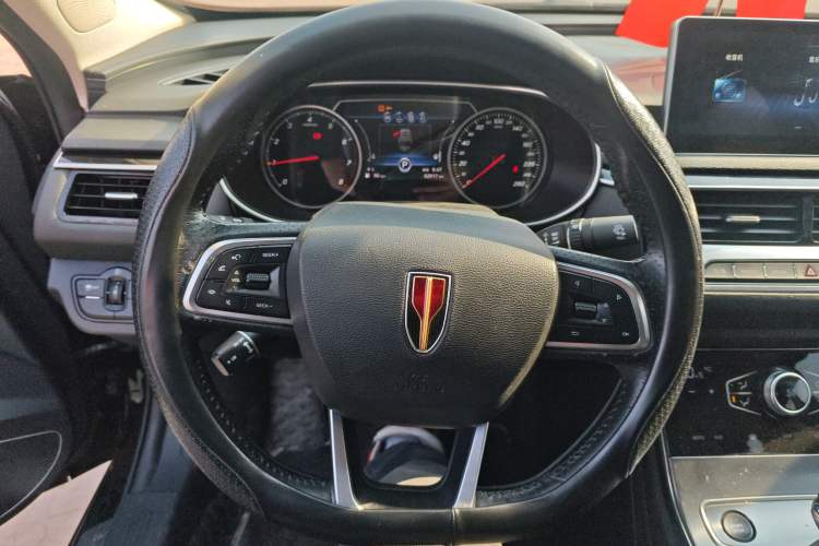 Used Hongqi H5 2022 Classic Model Facelift 1.5T DCT Qiyun Edition Steering Wheel