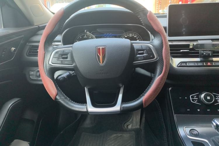 Used Hongqi H5 2022 Classic Model Facelift 1.5T DCT Qiyun Edition Steering Wheel