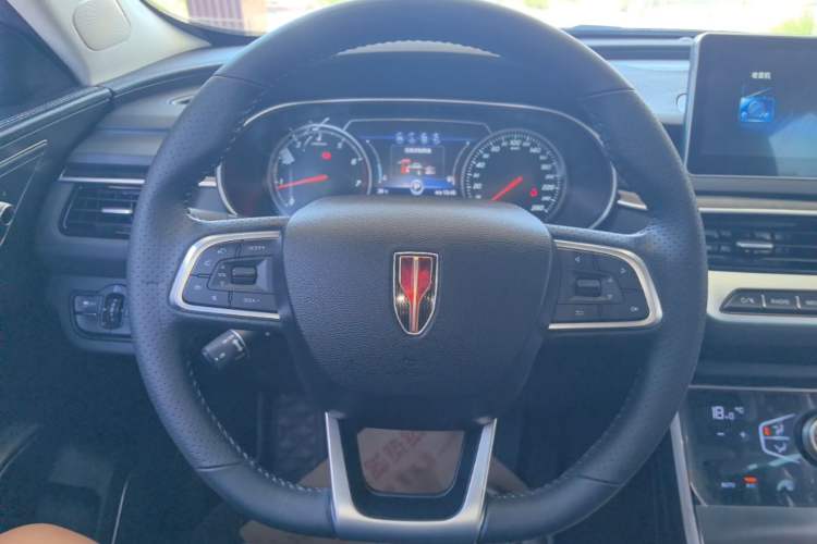Used Hongqi H5 2022 Classic Model Facelift 1.5T DCT Qiyun Edition Steering Wheel