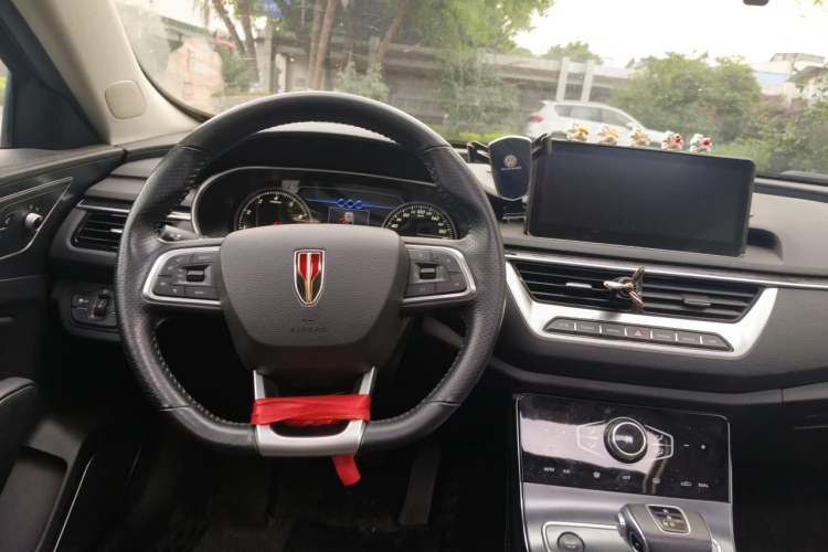 Used Hongqi H5 2022 Classic Model 1.5T DCT Flagship Edition Steering Wheel