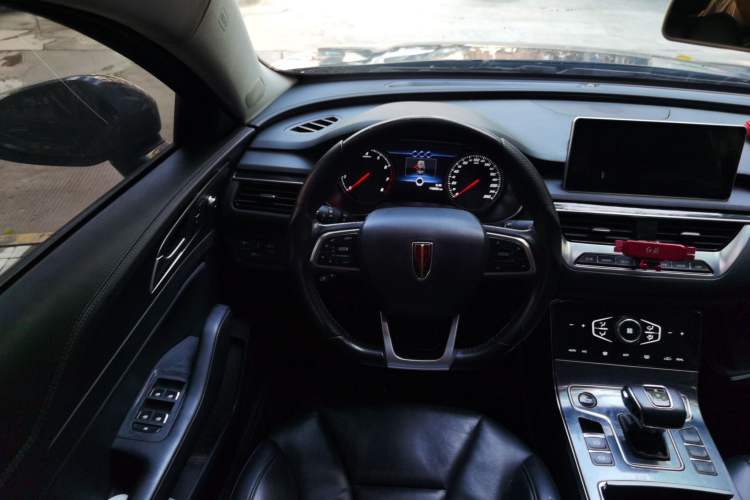 Used Hongqi H5 2022 Classic Model 1.5T DCT Flagship Edition Steering Wheel