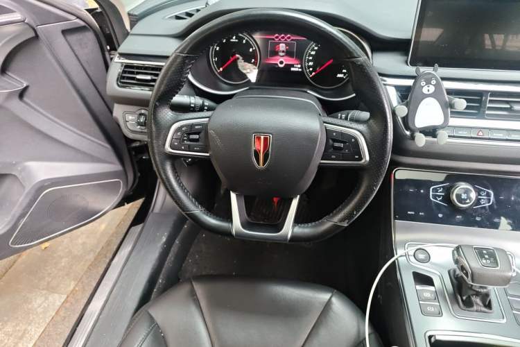 Used Hongqi H5 2022 Classic Model Facelift 1.5T DCT Qiyun Edition Steering Wheel