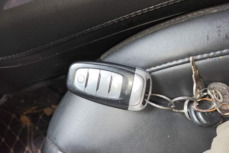 Used Hongqi H5 2022 Classic Model Facelift 1.5T DCT Qiyun Edition Vehicle Key