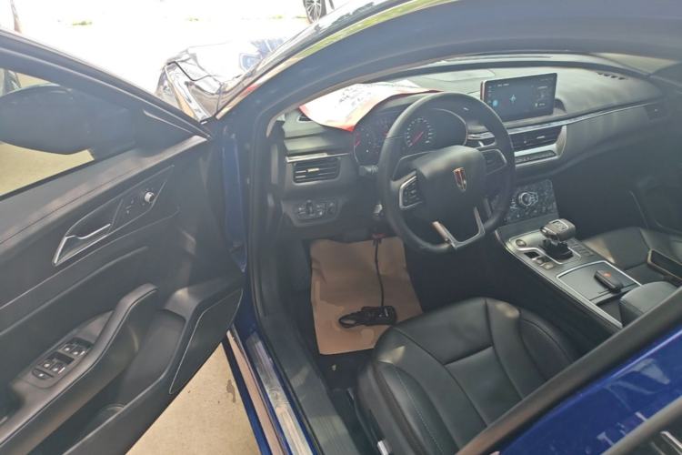 Used Hongqi H5 2022 Classic Model 1.8T Automatic Smart Connect Flagship Edition Driver Seat