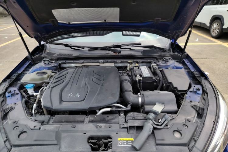 Used Hongqi H5 2022 Classic Model Facelift 1.5T DCT Qiyun Edition Engine Bay