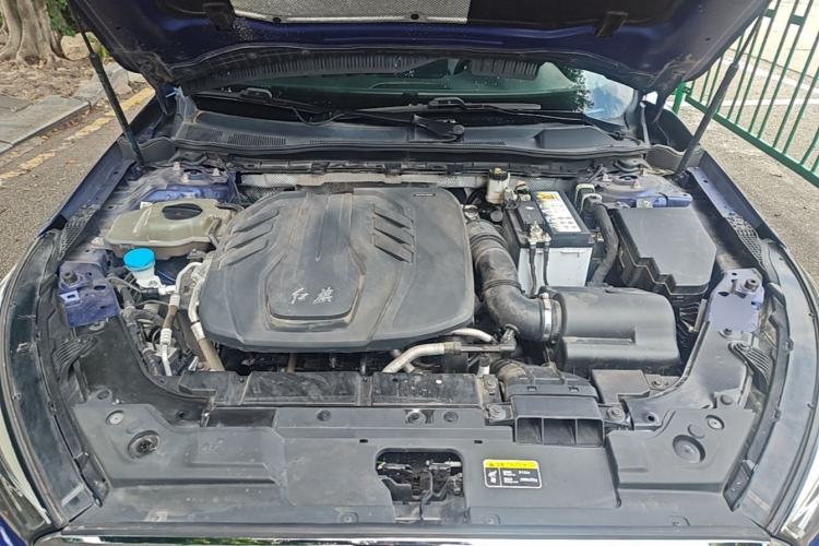 Used Hongqi H5 2022 Classic Model Facelift 1.5T DCT Qiyun Edition Engine Bay