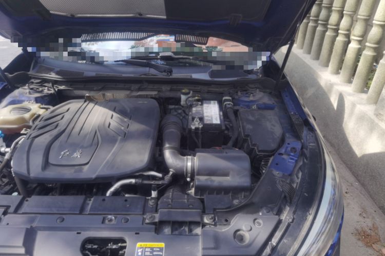 Used Hongqi H5 2022 Classic Model 1.5T DCT Flagship Edition Engine Bay Left