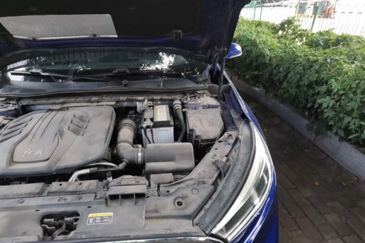 Used Hongqi H5 2022 Classic Model Facelift 1.5T DCT Qiyun Edition Engine Bay Left