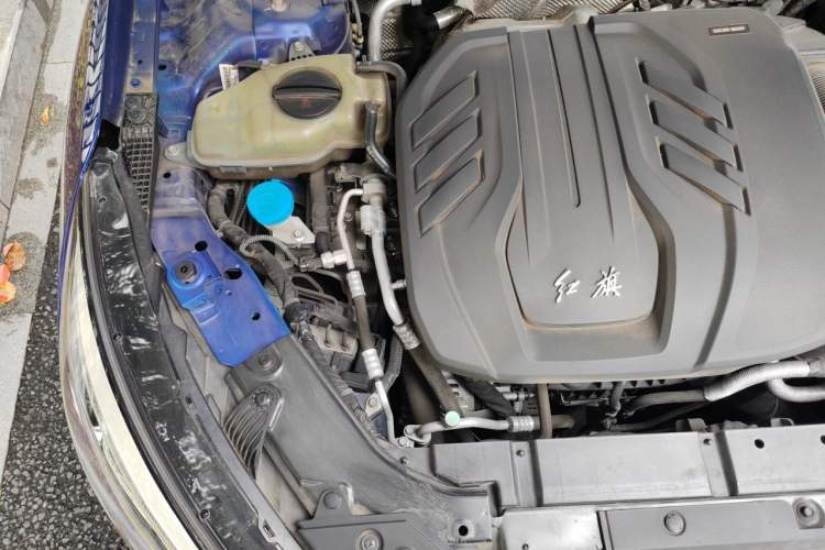 Used Hongqi H5 2022 Classic Model Facelift 1.8T Automatic Smart Connect Flagship Edition Engine Bay Right