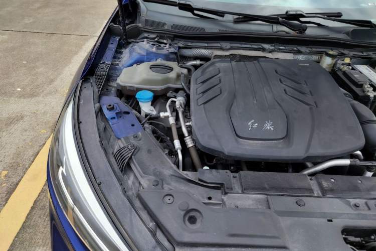 Used Hongqi H5 2022 Classic Model Facelift 1.5T DCT Qiyun Edition Engine Bay Right