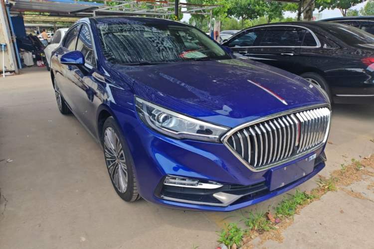 Used Hongqi H5 2022 Classic Model 1.8T Automatic Smart Connect Flagship Edition Front Right 45 Deg