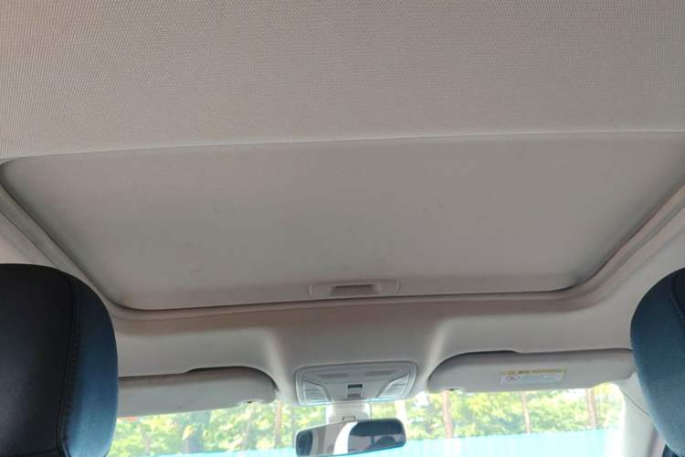 Used Hongqi H5 2022 Classic Model Facelift 1.5T DCT Qiyun Edition Headliner