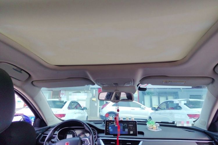 Used Hongqi H5 2022 Classic Model Facelift 1.8T Automatic Smart Connect Flagship Edition Headliner