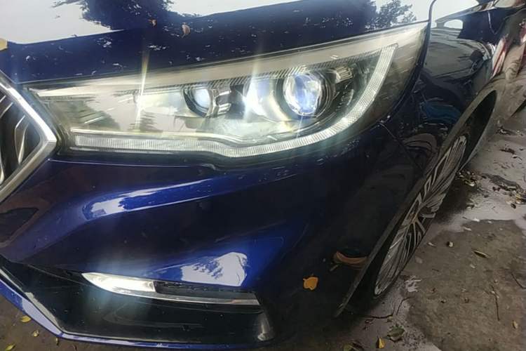 Used Hongqi H5 2022 Classic Model Facelift 1.5T DCT Qiyun Edition Left Front Headlight