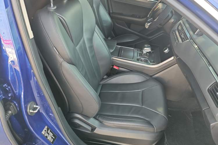 Used Hongqi H5 2022 Classic Model Facelift 1.5T DCT Qiyun Edition Right Front Seat
