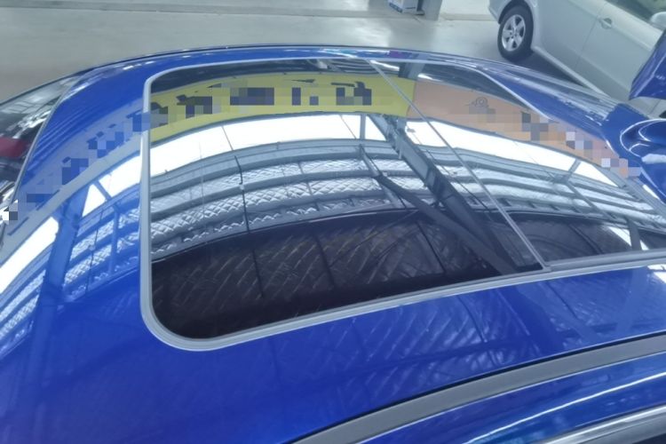 Used Hongqi H5 2022 Classic Model 1.5T DCT Flagship Edition Roof