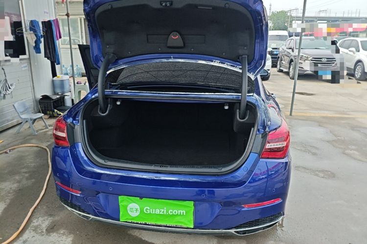 Used Hongqi H5 2022 Classic Model Facelift 1.5T DCT Qiyun Edition Trunk