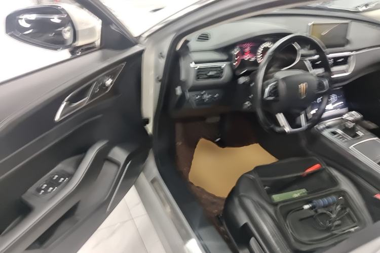 Used Hongqi H5 2022 Classic Model Facelift 1.5T DCT Qiyun Edition Driver Seat