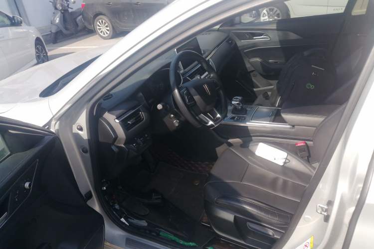 Used Hongqi H5 2022 Classic Model Facelift 1.5T DCT Qiyun Edition Driver Seat