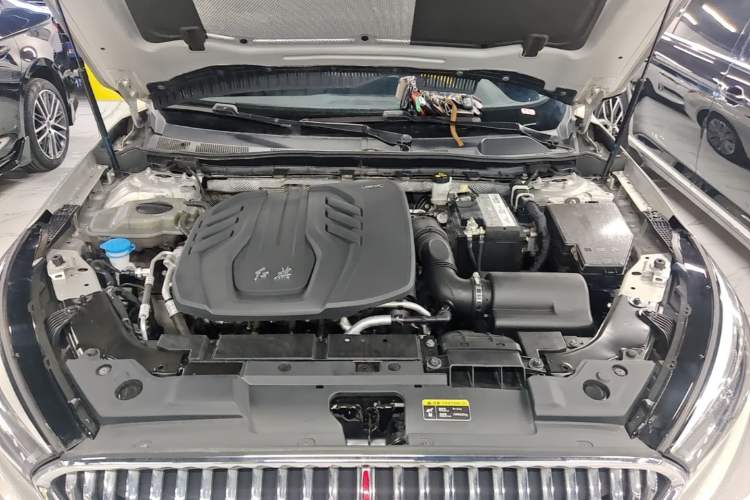 Used Hongqi H5 2022 Classic Model Facelift 1.5T DCT Qiyun Edition Engine Bay