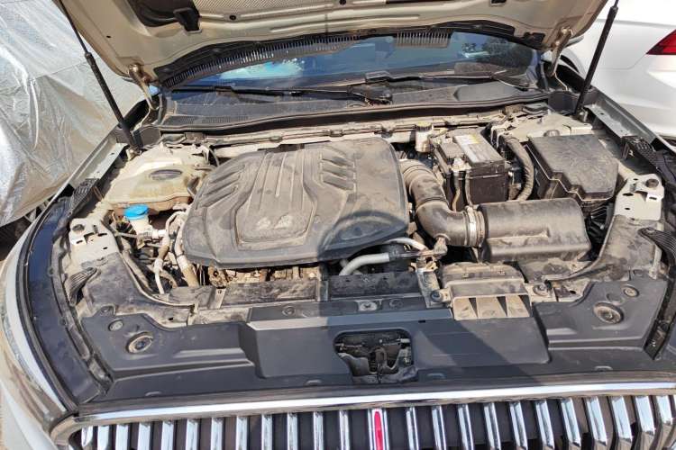 Used Hongqi H5 2022 Classic Model 1.5T DCT Flagship Edition Engine Bay
