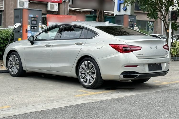 Used Hongqi H5 2022 Classic Model 1.5T DCT Flagship Edition Exterior 1