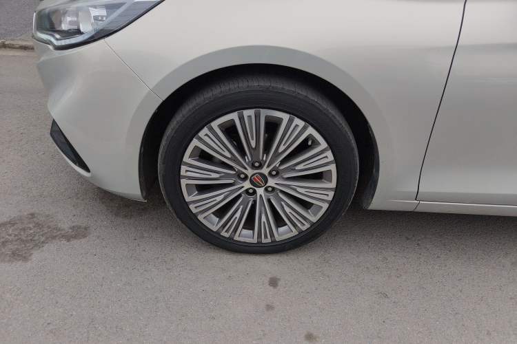 Used Hongqi H5 2022 Classic Model Facelift 1.5T DCT Qiyun Edition Exterior 3