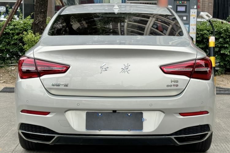 Used Hongqi H5 2022 Classic Model 1.5T DCT Flagship Edition Exterior 7