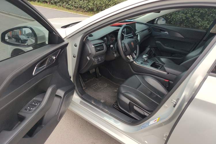 Used Hongqi H5 2022 Classic Model Facelift 1.5T DCT Qiyun Edition Interior 1
