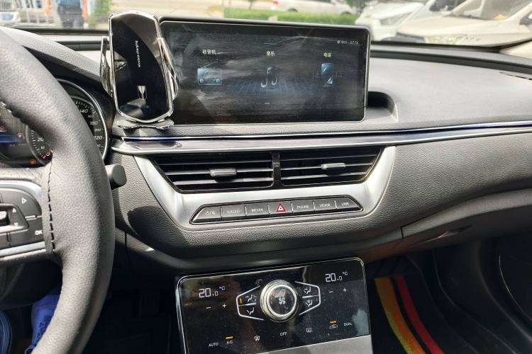 Used Hongqi H5 2022 Classic Model Facelift 1.5T DCT Qiyun Edition Interior 2