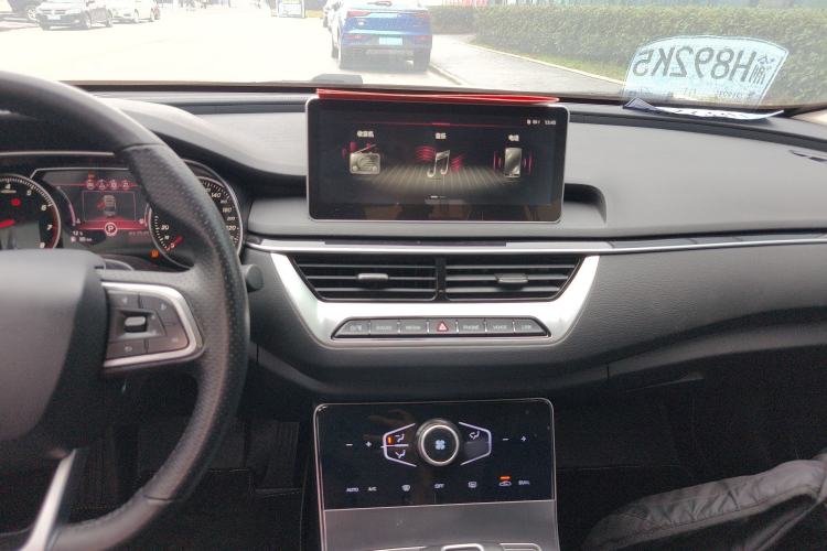 Used Hongqi H5 2022 Classic Model Facelift 1.5T DCT Qiyun Edition Interior 5