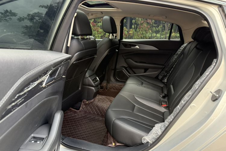 Used Hongqi H5 2022 Classic Model Facelift 1.5T DCT Qiyun Edition Interior 5