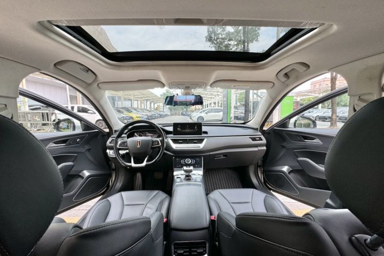Used Hongqi H5 2022 Classic Model 1.5T DCT Flagship Edition Interior 6