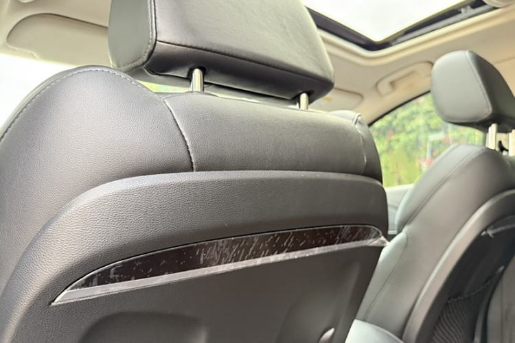 Used Hongqi H5 2022 Classic Model Facelift 1.5T DCT Qiyun Edition Interior 6
