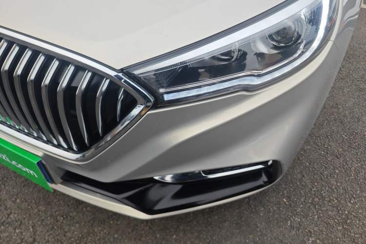 Used Hongqi H5 2022 Classic Model Facelift 1.5T DCT Qiyun Edition Left Front Headlight