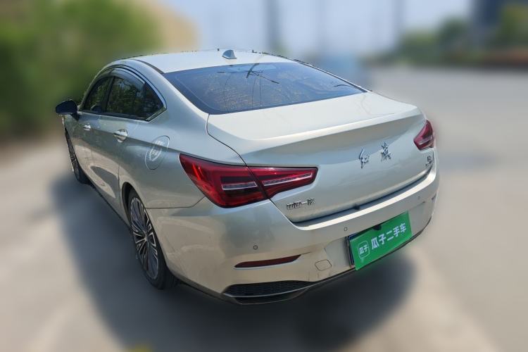 Used Hongqi H5 2022 Classic Model 1.5T DCT Flagship Edition Rear Left 45 Deg