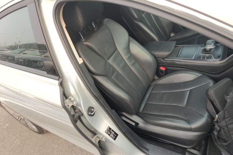 Used Hongqi H5 2022 Classic Model Facelift 1.5T DCT Qiyun Edition Right Front Seat