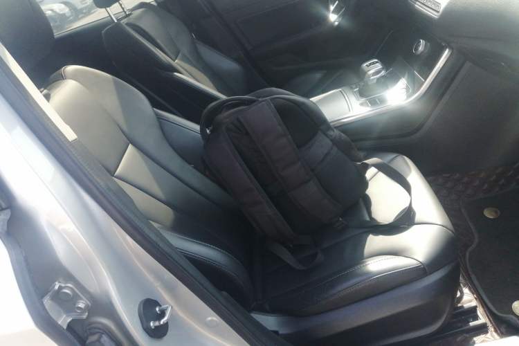 Used Hongqi H5 2022 Classic Model Facelift 1.5T DCT Qiyun Edition Right Front Seat