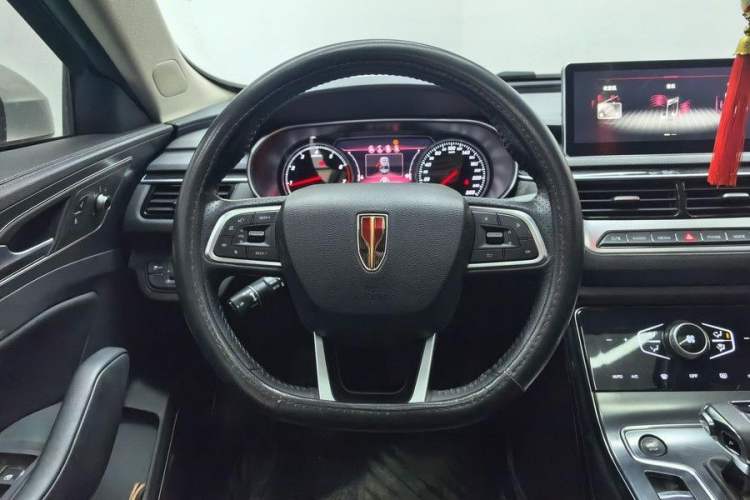 Used Hongqi H5 2022 Classic Model 1.5T DCT Flagship Edition Steering Wheel