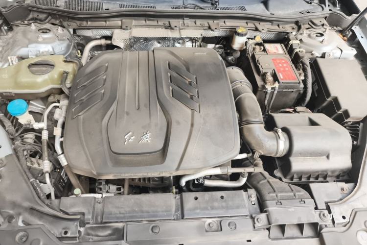 Used Hongqi H5 2022 Classic Model 1.5T DCT Flagship Edition Engine Bay